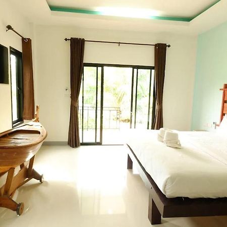 Baan Reenaa Lanta Ko Lanta Екстериор снимка