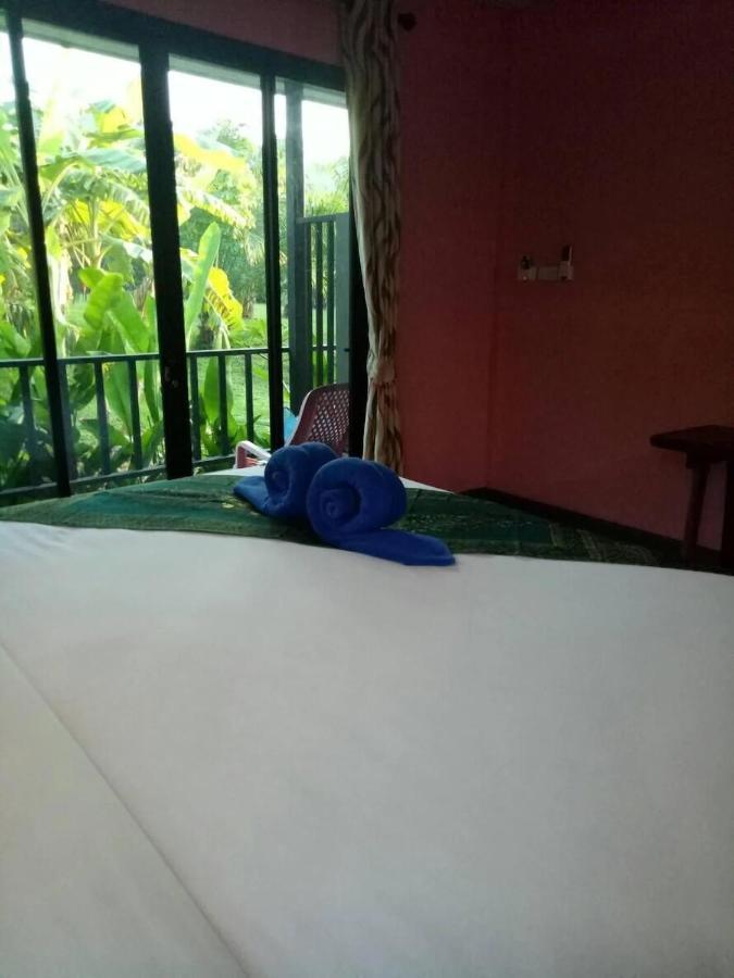 Baan Reenaa Lanta Ko Lanta Екстериор снимка